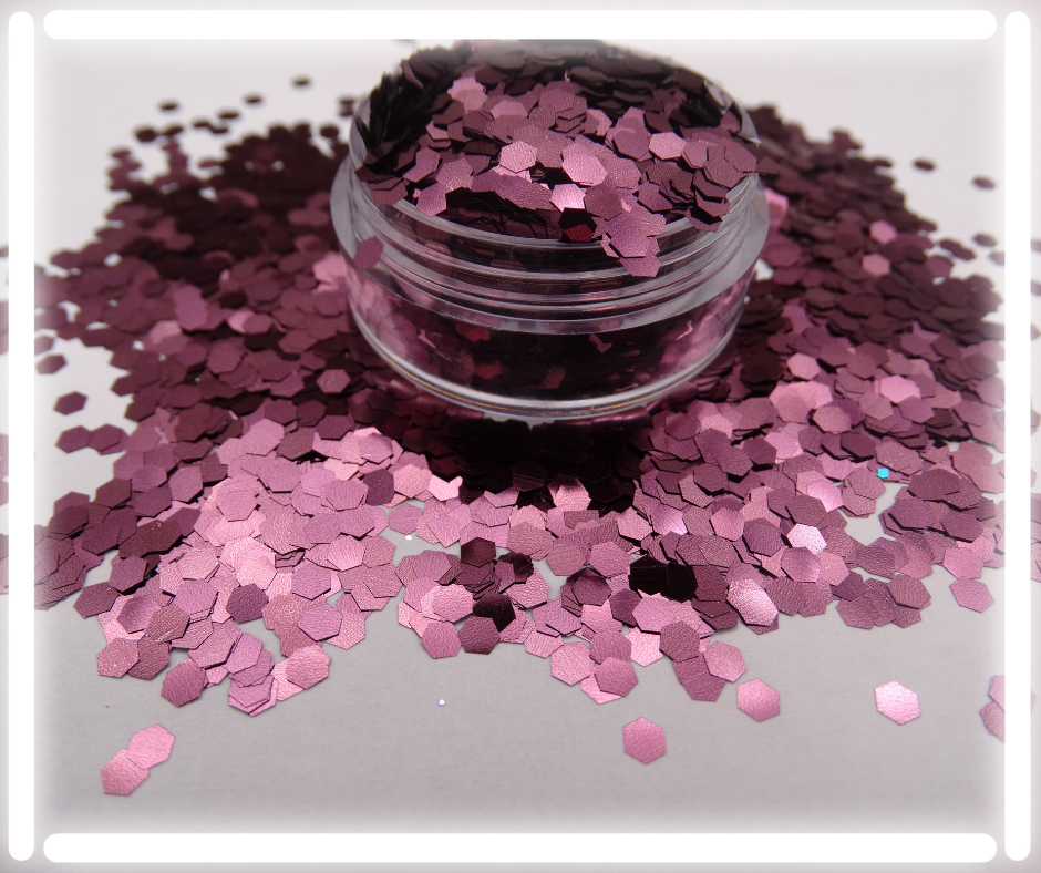 Pink Hearts Glitter Cosmetic Grade Chunky Glitter 1/8, tumbler glitte –  Glittery - Your #1 source for all kinds of glitter products!