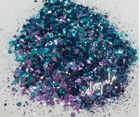 purple and blue color shifting glitter for epoxy resin tumblers